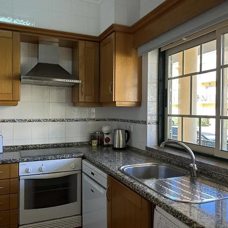 Moradia B - 200m Da Da Oura - Leste Casa vacanze *