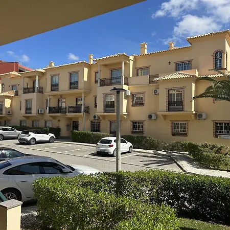 Moradia B - Pedras Dos Bicos 200m Da