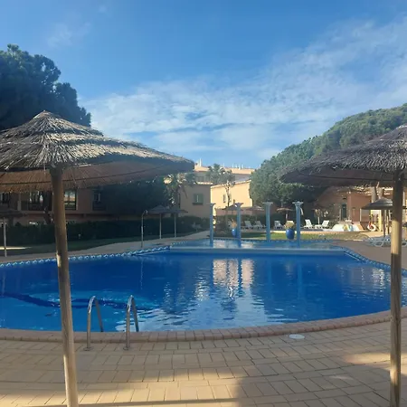 Casa de Férias Moradia B - 200m Da Da Oura - Leste Albufeira