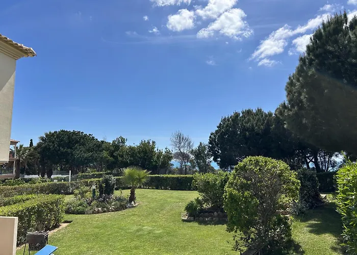 Moradia B - 200m Da Da Oura - Leste Σπίτι διακοπών Αλμπουφέιρα