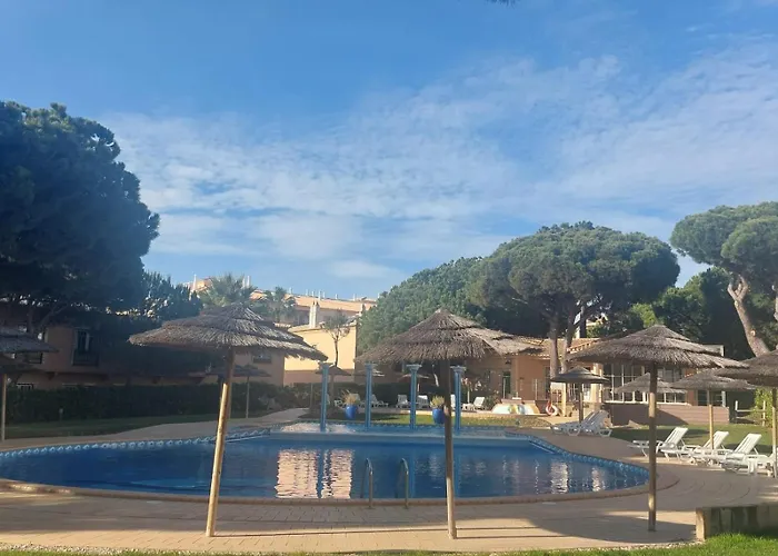 Moradia B - 200m Da Da Oura - Leste Σπίτι διακοπών Αλμπουφέιρα
