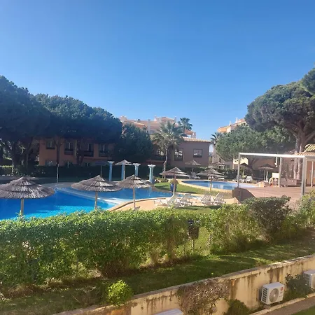 Moradia B - 200m Da Da Oura - Leste