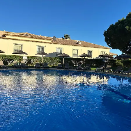 Moradia B - 200m Da Da Oura - Leste Сasa de vacaciones Albufeira